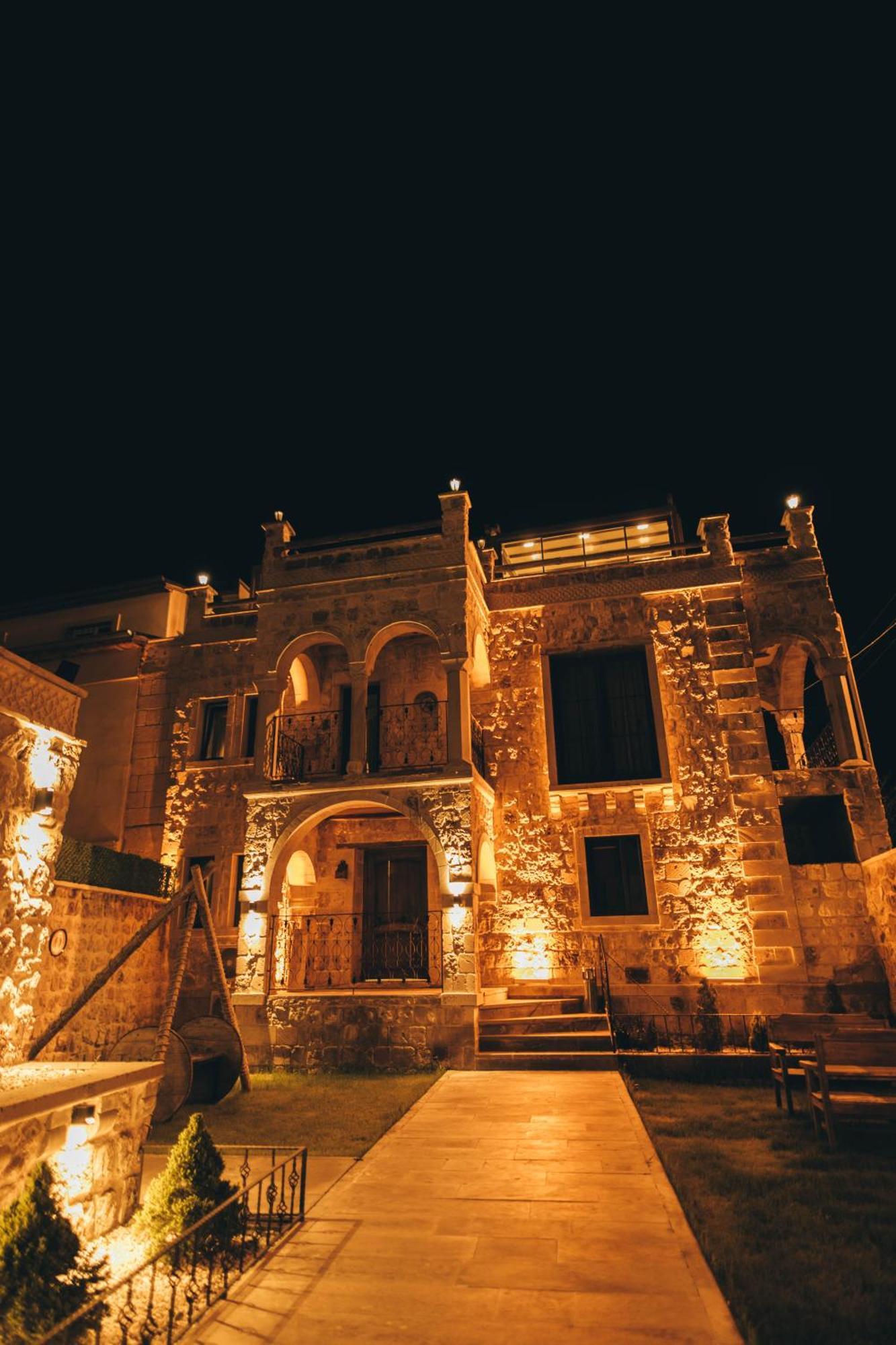 Akritis Cappadocia House Hotel อุตชิซาร์ ภายนอก รูปภาพ