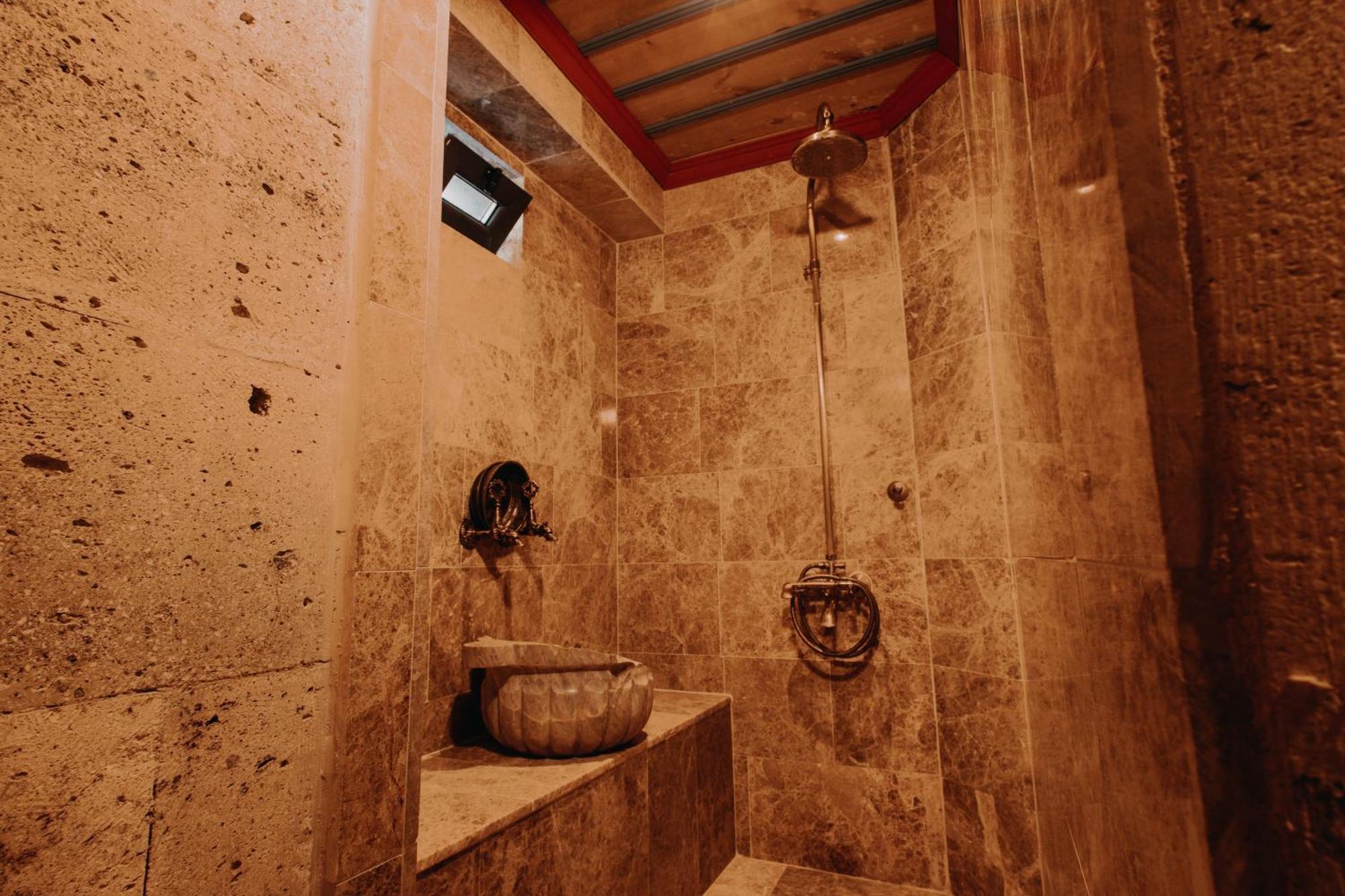 Akritis Cappadocia House Hotel อุตชิซาร์ ภายนอก รูปภาพ